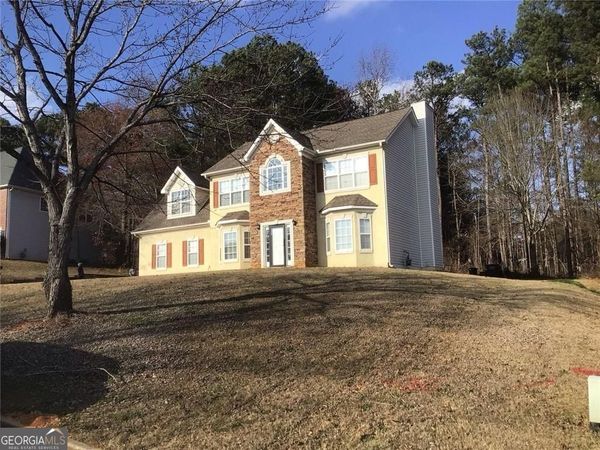 5679 Jubilant Drive, Rex, GA 30273