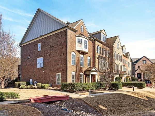 516 Micayne Circle SE, Unit 6, Smyrna, GA 30082
