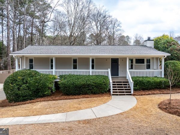 2909 Brett Circle NW, Acworth, GA 30101