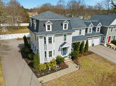 80 Pleasant Street, Unit 80, Medfield, MA 02052