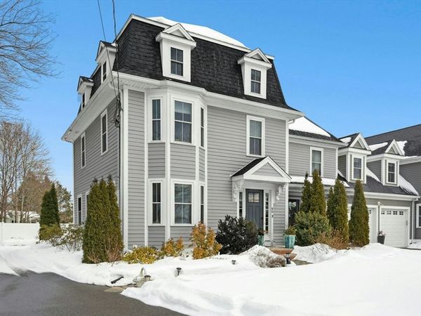 80 Pleasant Street, Medfield, MA 02052