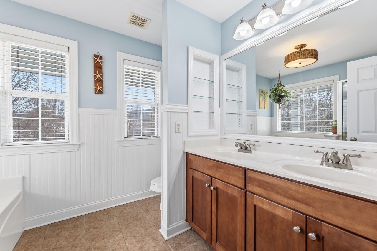 136 Red Leaf Boulevard Photo 27