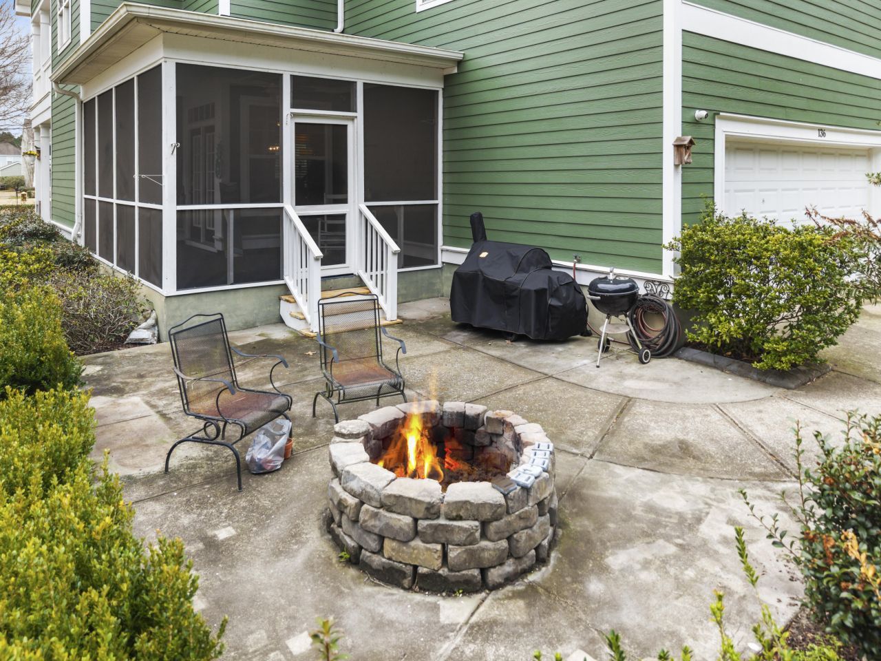 136 Red Leaf Boulevard Photo 37