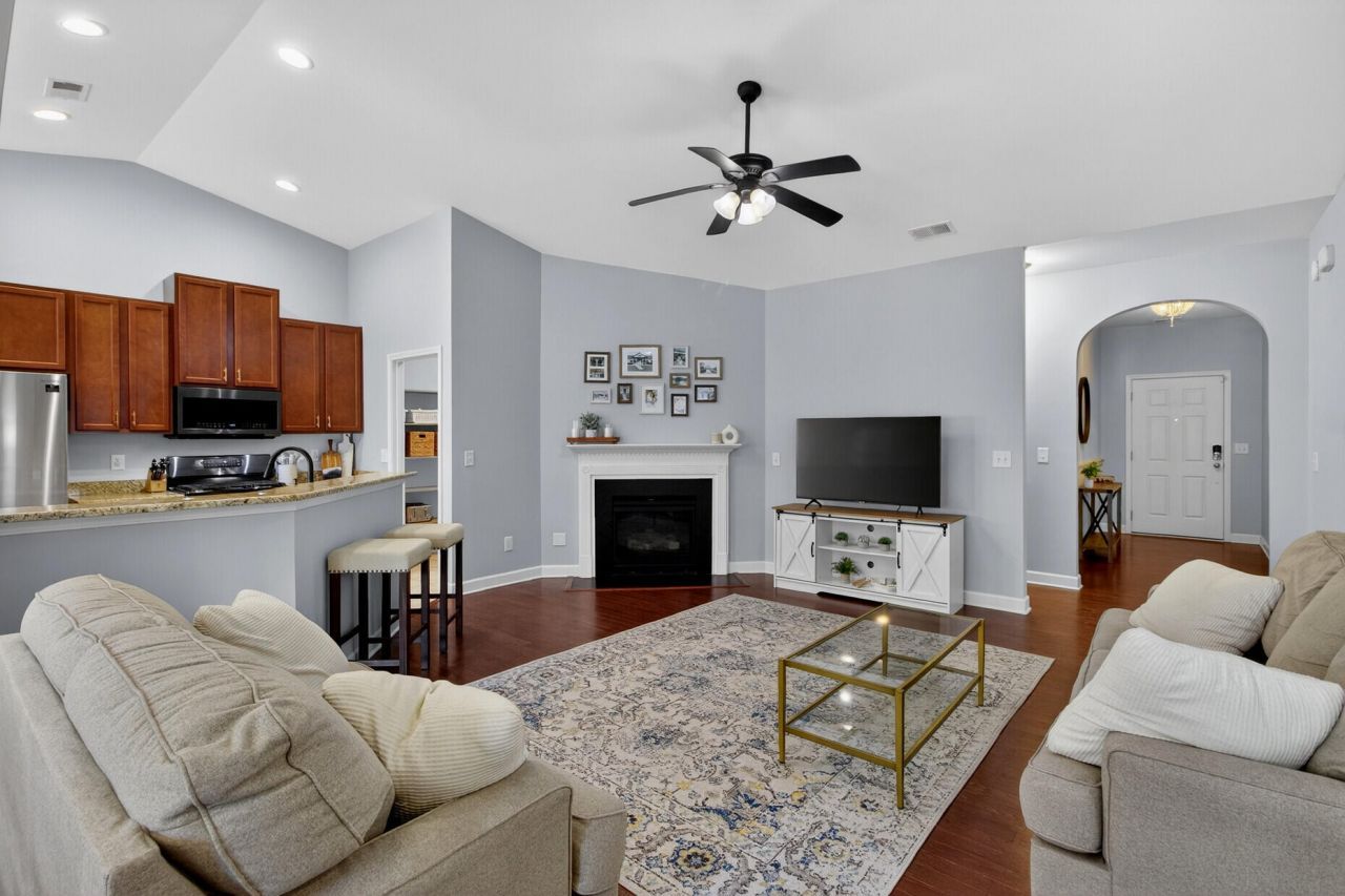 3630 Pimmit Place Photo 8