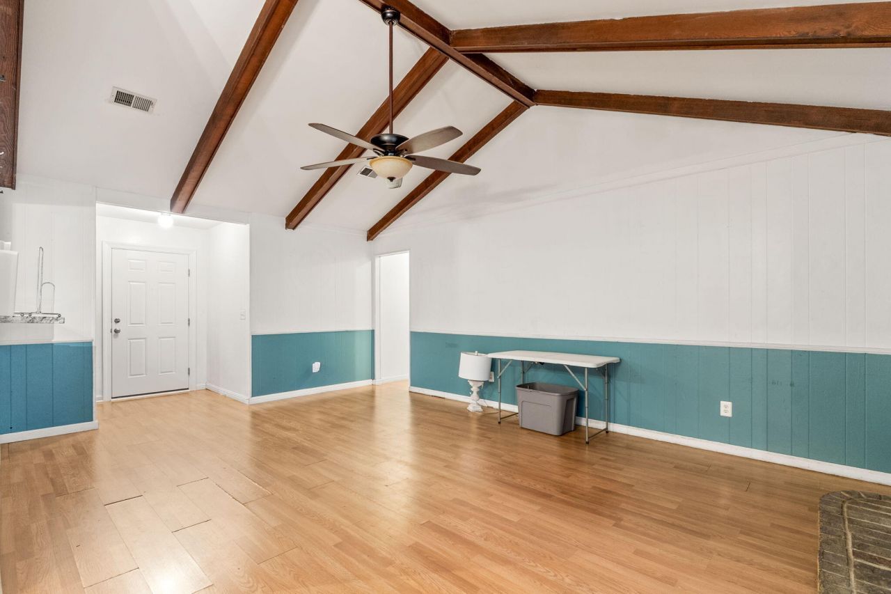 503 Kershaw Road Photo 6