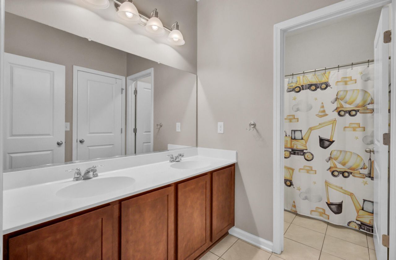 2405 Hummingbird Lane Photo 24