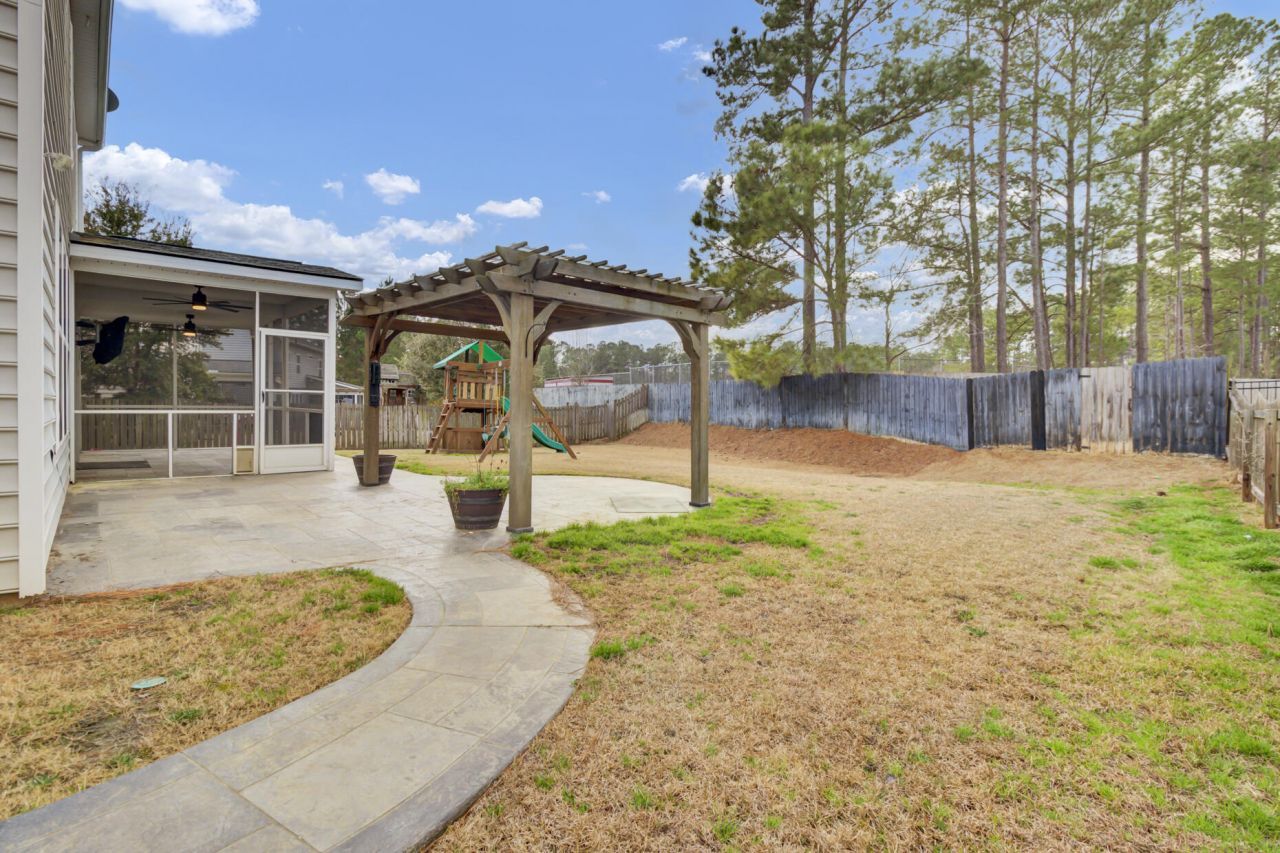 2405 Hummingbird Lane Photo 31