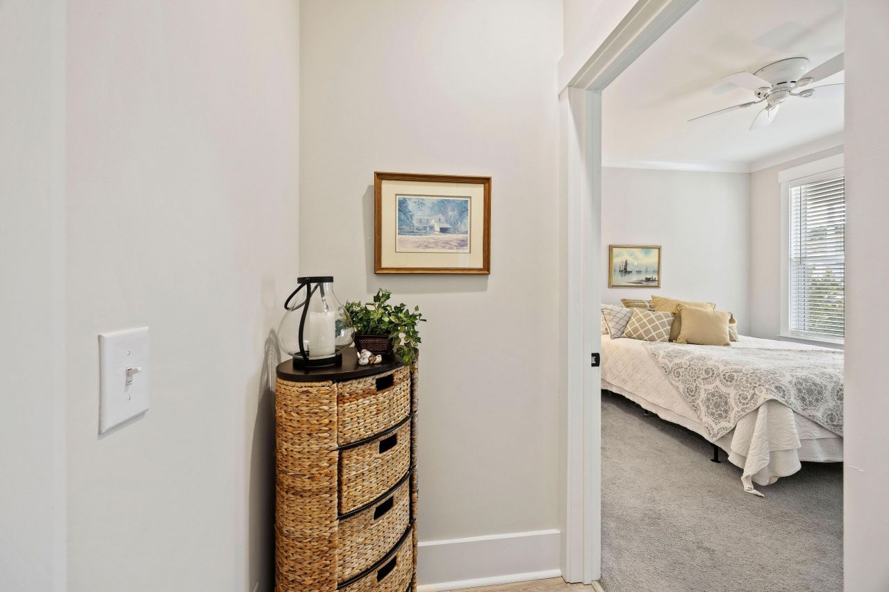 1242 Brackish Court Photo 32