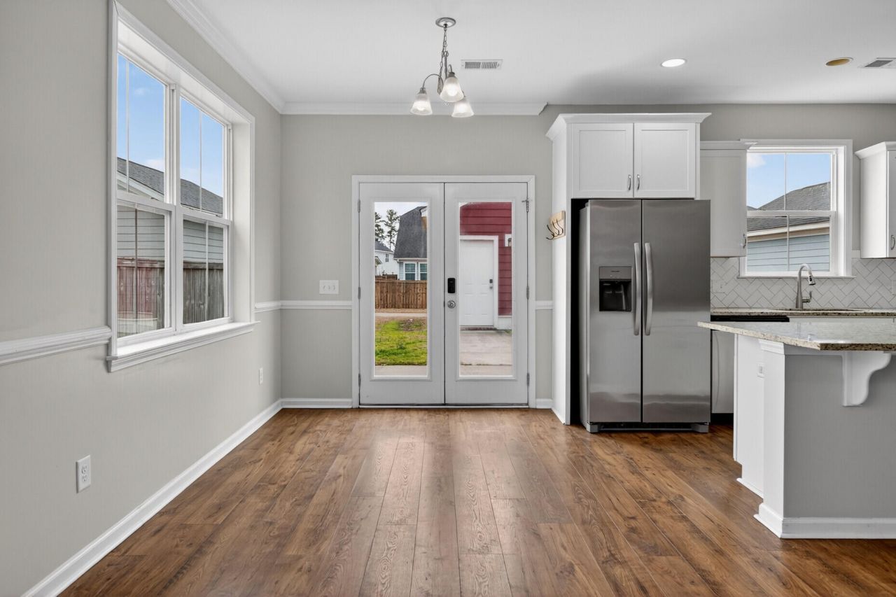 115 Yorkshire Drive Photo 12