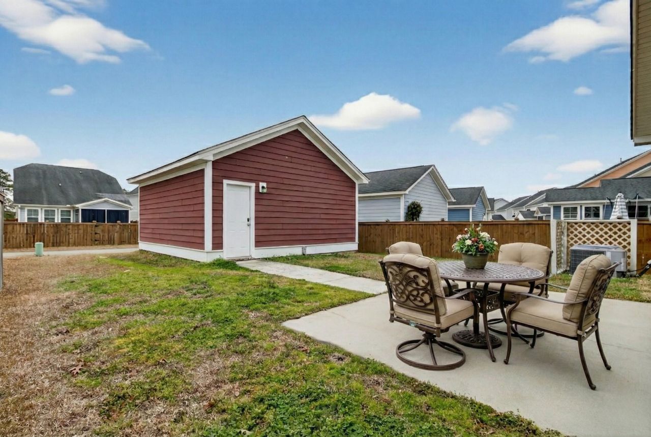 115 Yorkshire Drive Photo 34