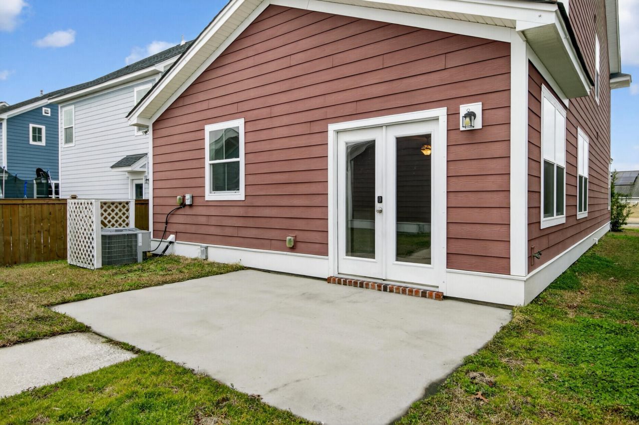 115 Yorkshire Drive Photo 35