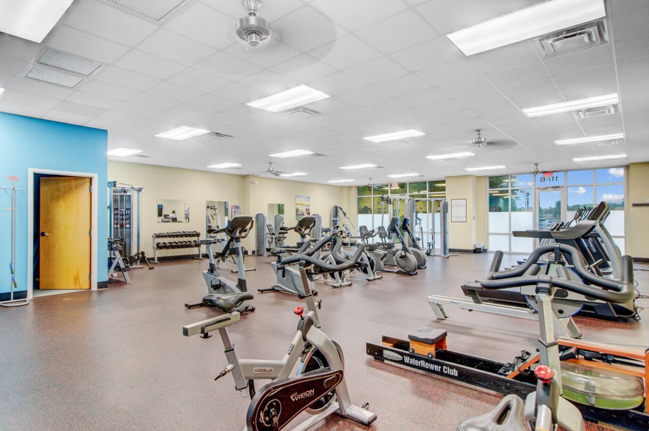 115 Yorkshire Drive Photo 59