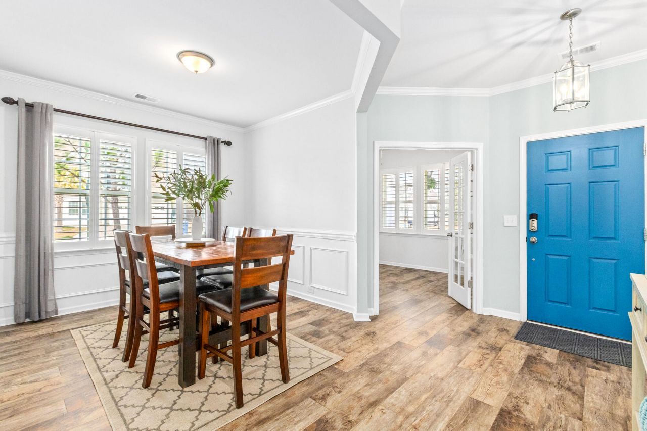 9801 Boxelder Court Photo 3