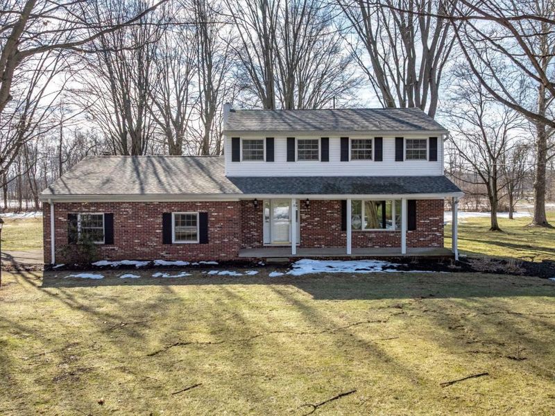 18 Milan Manor Drive, Milan, OH 44846 Photo 2