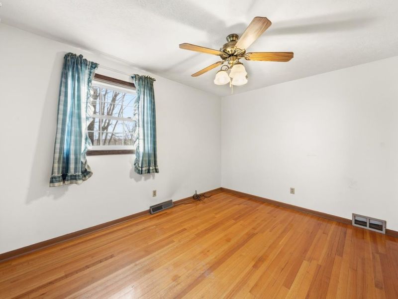 18 Milan Manor Drive, Milan, OH 44846 Photo 20