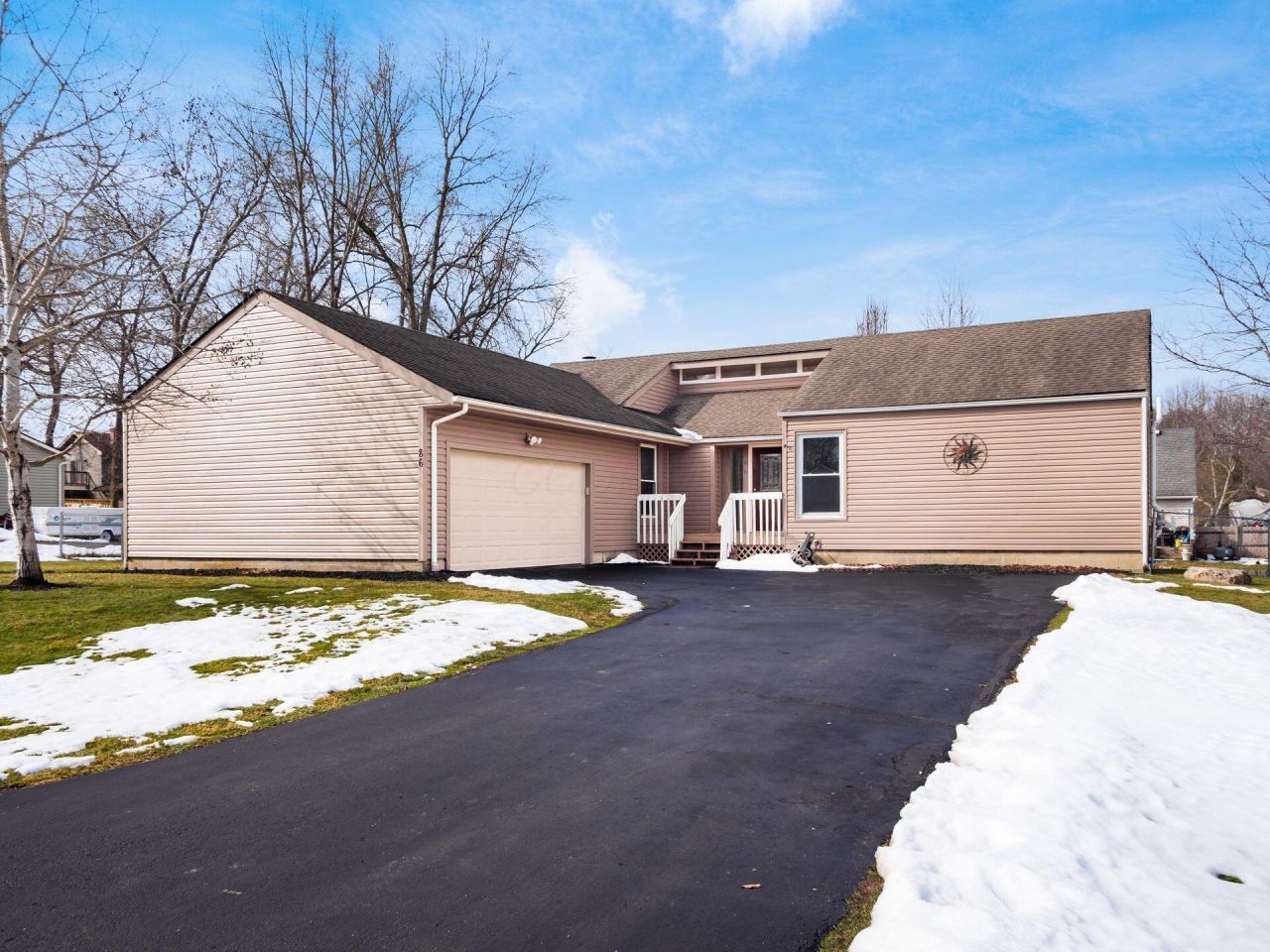 86 Jonquil Drive Sw, Etna, OH 43062 Main Photo