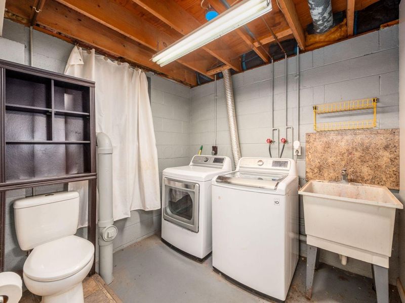 86 Jonquil Drive SW, Etna, OH 43062 Photo 46