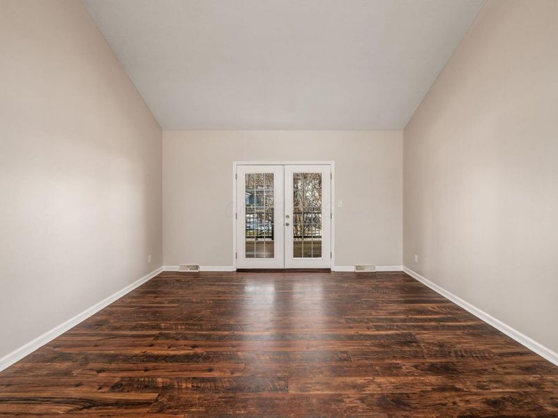 86 Jonquil Drive SW, Etna, OH 43062 Photo 9