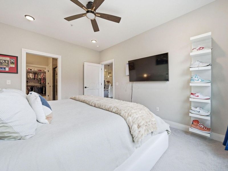 751 N 6th Street, Unit 205, Columbus, OH 43215 Photo 16