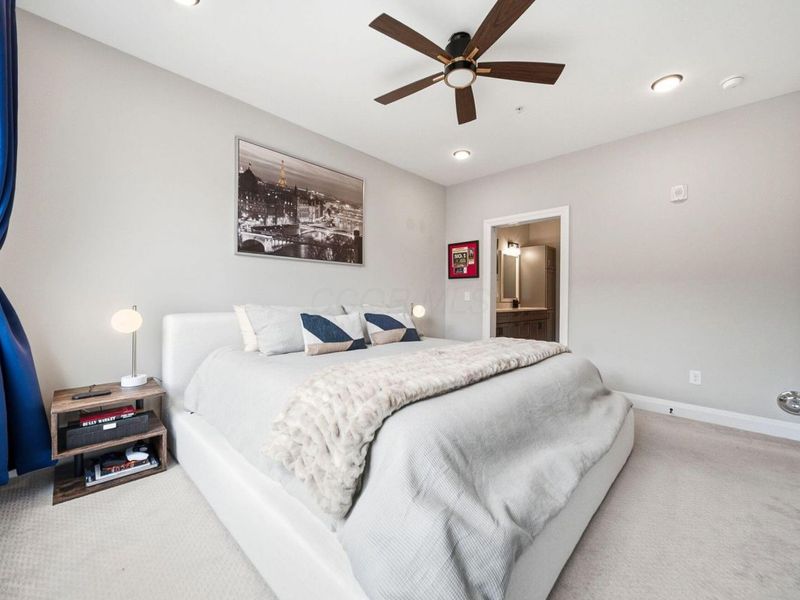 751 N 6th Street, Unit 205, Columbus, OH 43215 Photo 18