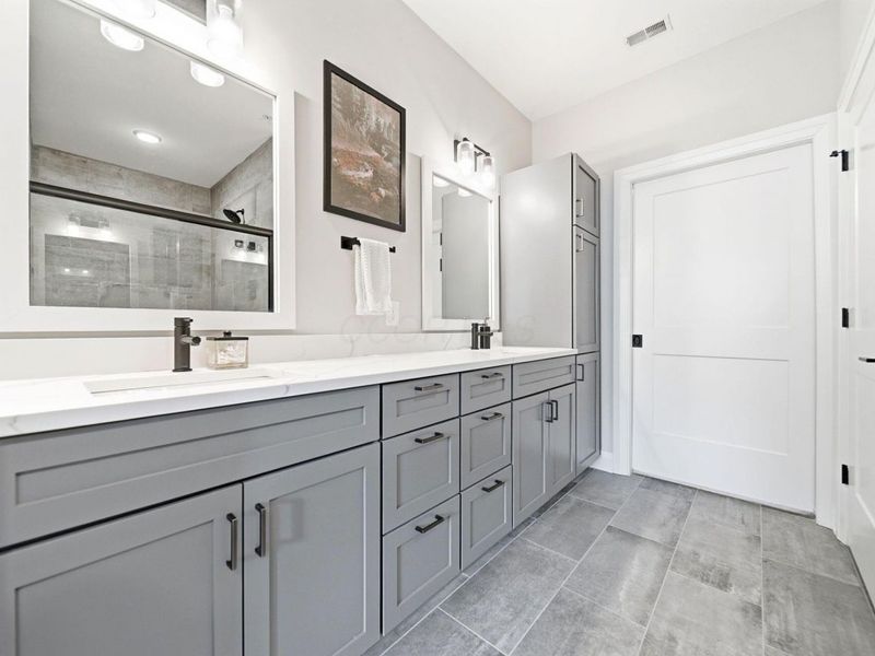 751 N 6th Street, Unit 205, Columbus, OH 43215 Photo 19