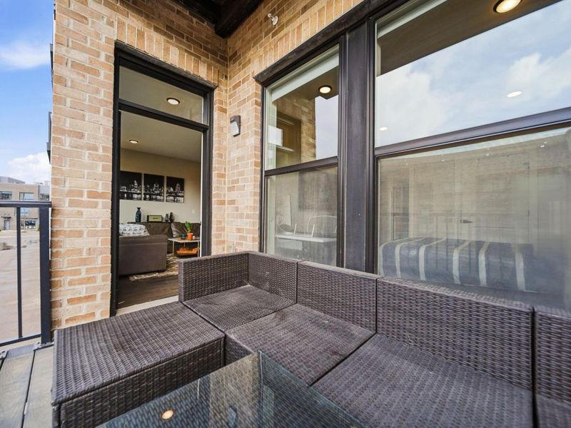 751 N 6th Street, Unit 205, Columbus, OH 43215 Photo 35