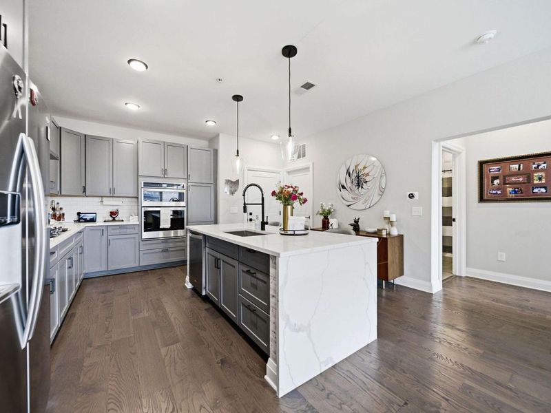 751 N 6th Street, Unit 205, Columbus, OH 43215 Photo 7