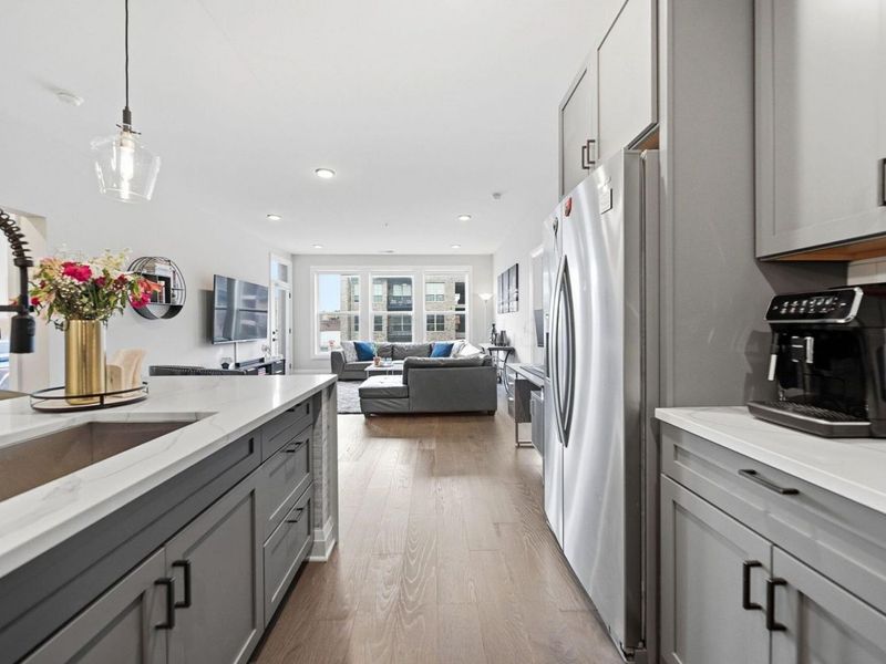 751 N 6th Street, Unit 205, Columbus, OH 43215 Photo 9