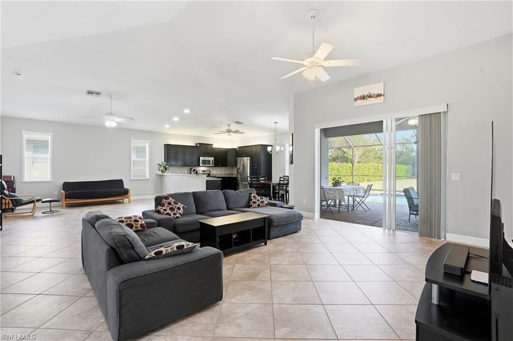 5816 Elizabeth Ann Way, Fort Myers, FL 33912 Photo