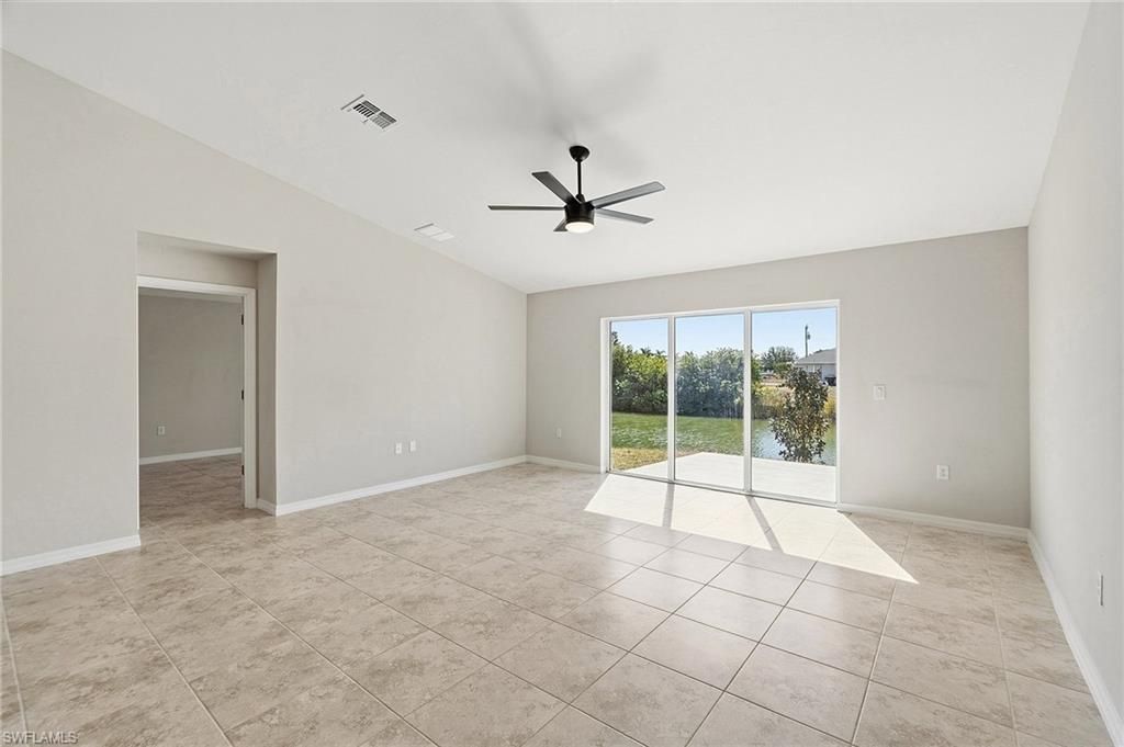 536 NW 20th St, Cape Coral, FL 33993 Photo