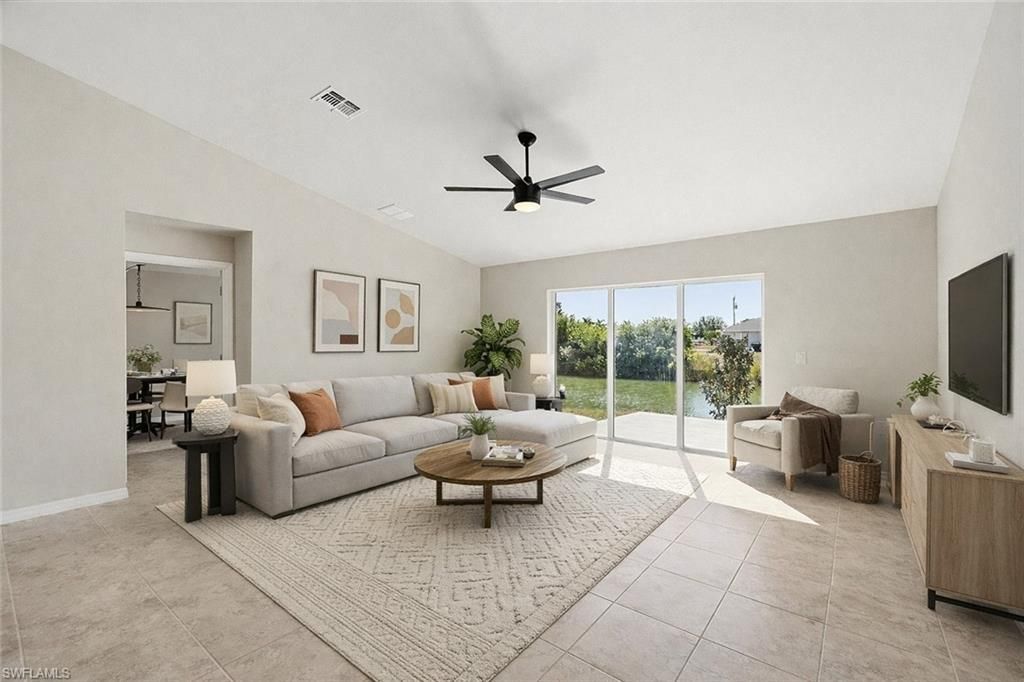 536 NW 20th St, Cape Coral, FL 33993 Photo