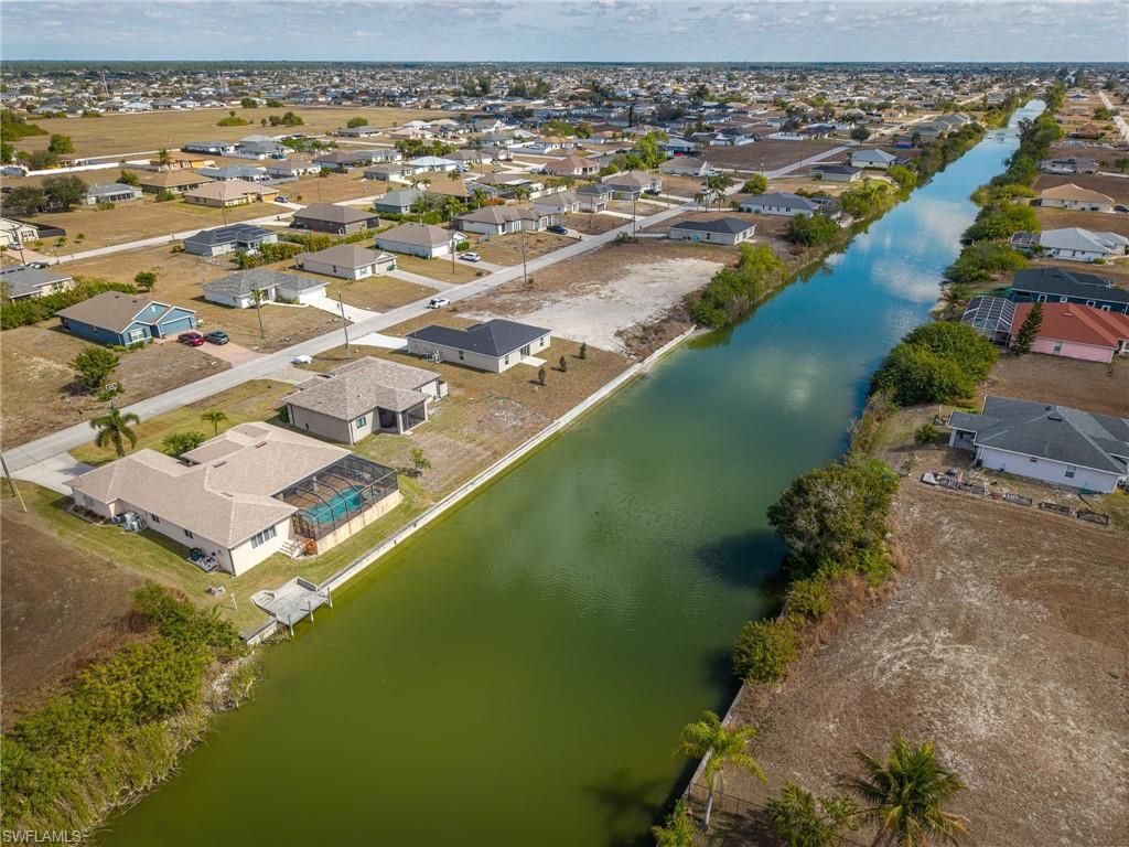 536 NW 20th St, Cape Coral, FL 33993 Photo
