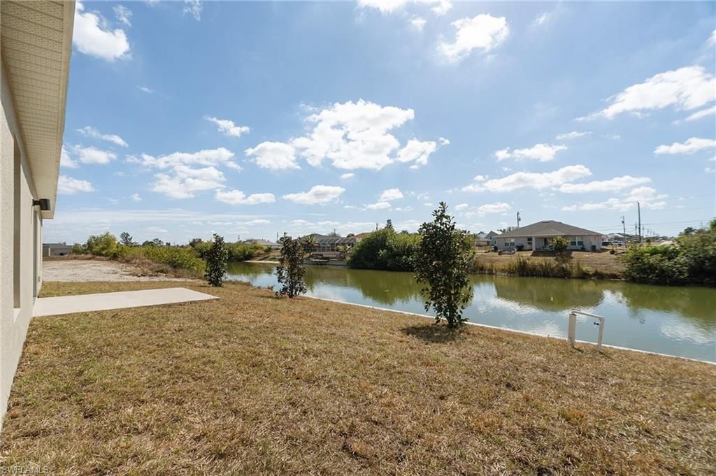 536 NW 20th St, Cape Coral, FL 33993 Photo