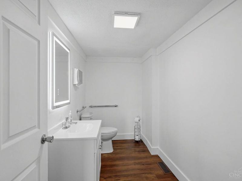 520 N Broadway Street, Lebanon, OH 45036 Photo 11