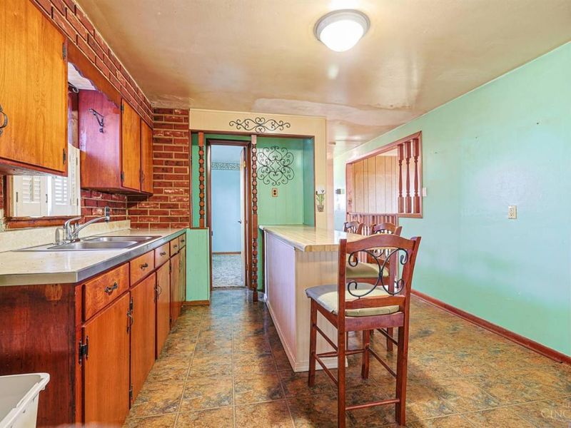 7037 Goshen Road, Goshen, OH 45122 Photo 12