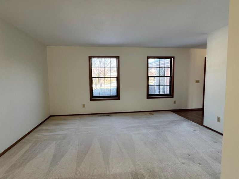 6578 Charlesgate Rd, Huber Heights, OH 45424 Photo 11