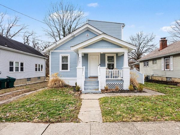 6221 Hedge Avenue, Cincinnati, OH 45213