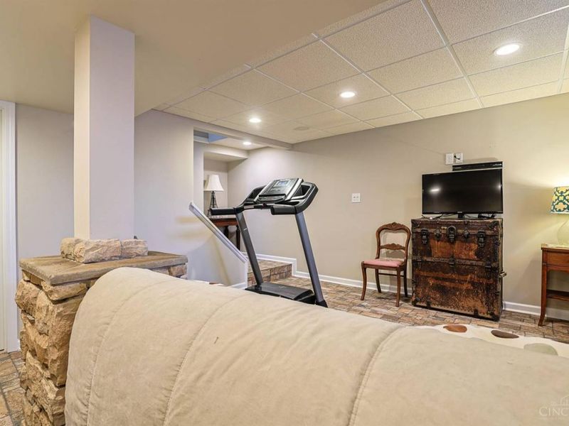 5638 North Glen Road, Green Township, OH 45248 Photo 25