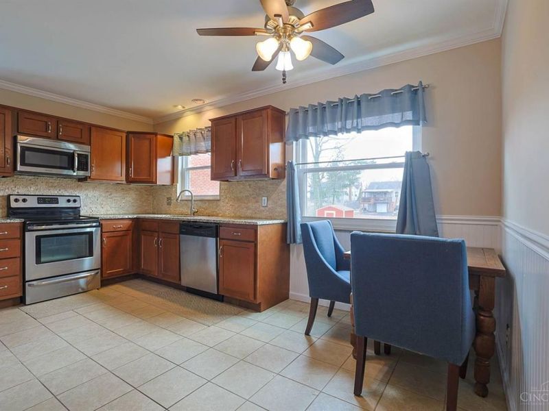 5638 North Glen Road, Green Township, OH 45248 Photo 9