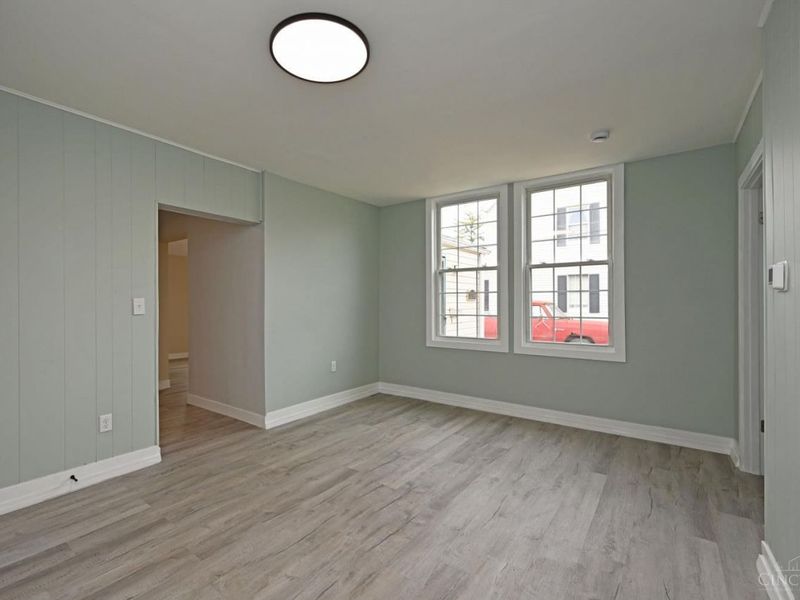 329 Walnut Street, Cincinnati, OH 45215 Photo 22