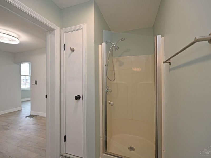 329 Walnut Street, Cincinnati, OH 45215 Photo 28