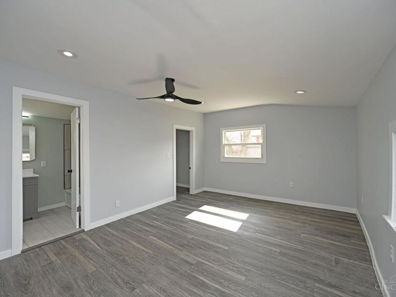 329 Walnut Street, Cincinnati, OH 45215 Photo 38