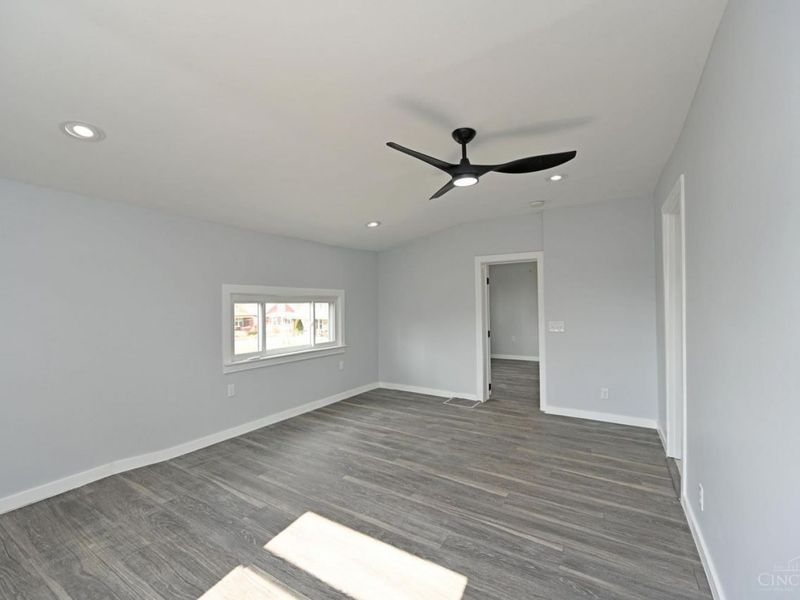 329 Walnut Street, Cincinnati, OH 45215 Photo 40