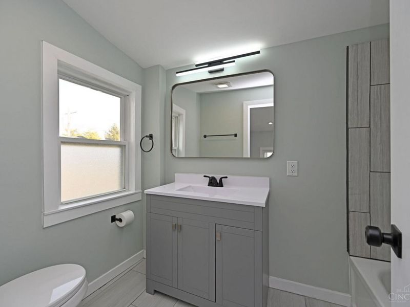 329 Walnut Street, Cincinnati, OH 45215 Photo 43