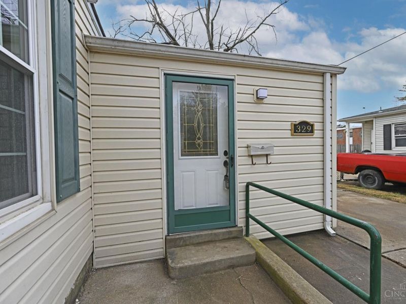 329 Walnut Street, Cincinnati, OH 45215 Photo 6