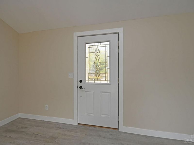 329 Walnut Street, Cincinnati, OH 45215 Photo 7