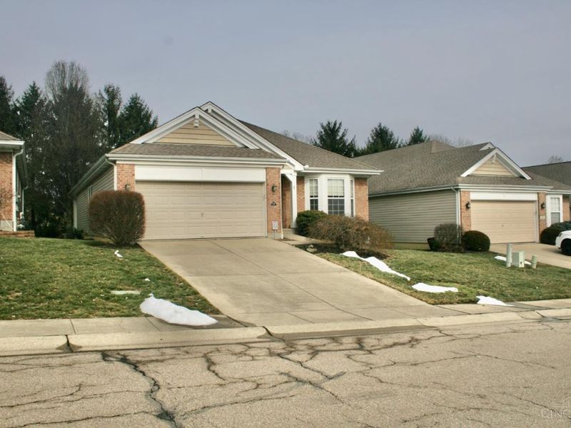 98 Bedles, South Lebanon, OH 45065 Photo 2