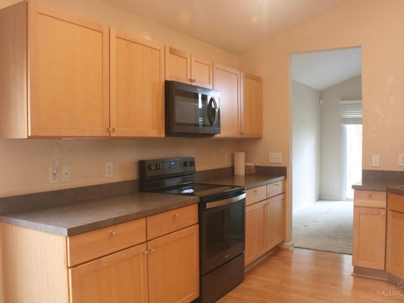 98 Bedles, South Lebanon, OH 45065 Photo 9