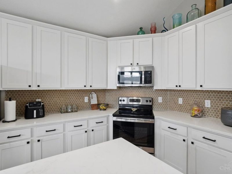 7533 W Whitehall Circle, West Chester, OH 45069 Photo 16