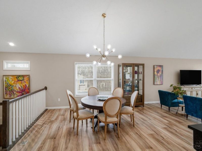 7533 W Whitehall Circle, West Chester, OH 45069 Photo 8